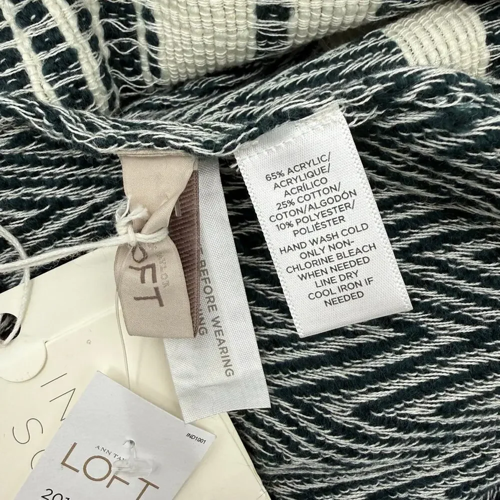 Loft Ann Taylor Infinity Scarf Navy Creme Textured Knit 3 Ways to Wear Loop NWT